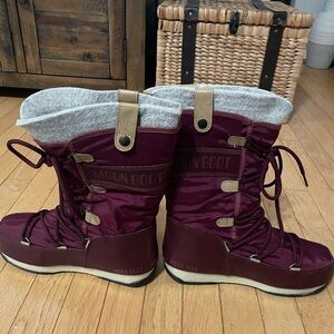 Tall maroon Moon Boots